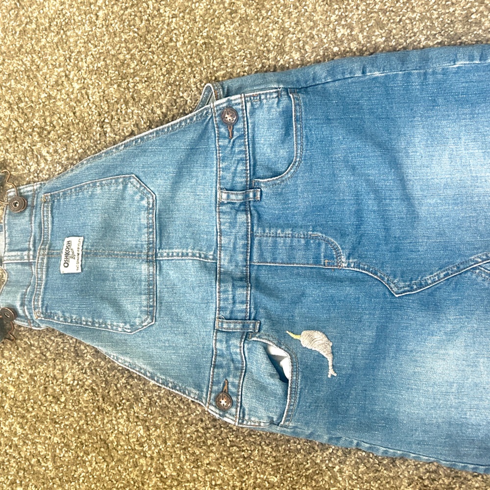 Osh Kosh B’Gosh Girls size 8 Overall Dress with Embroidered Narwhal
